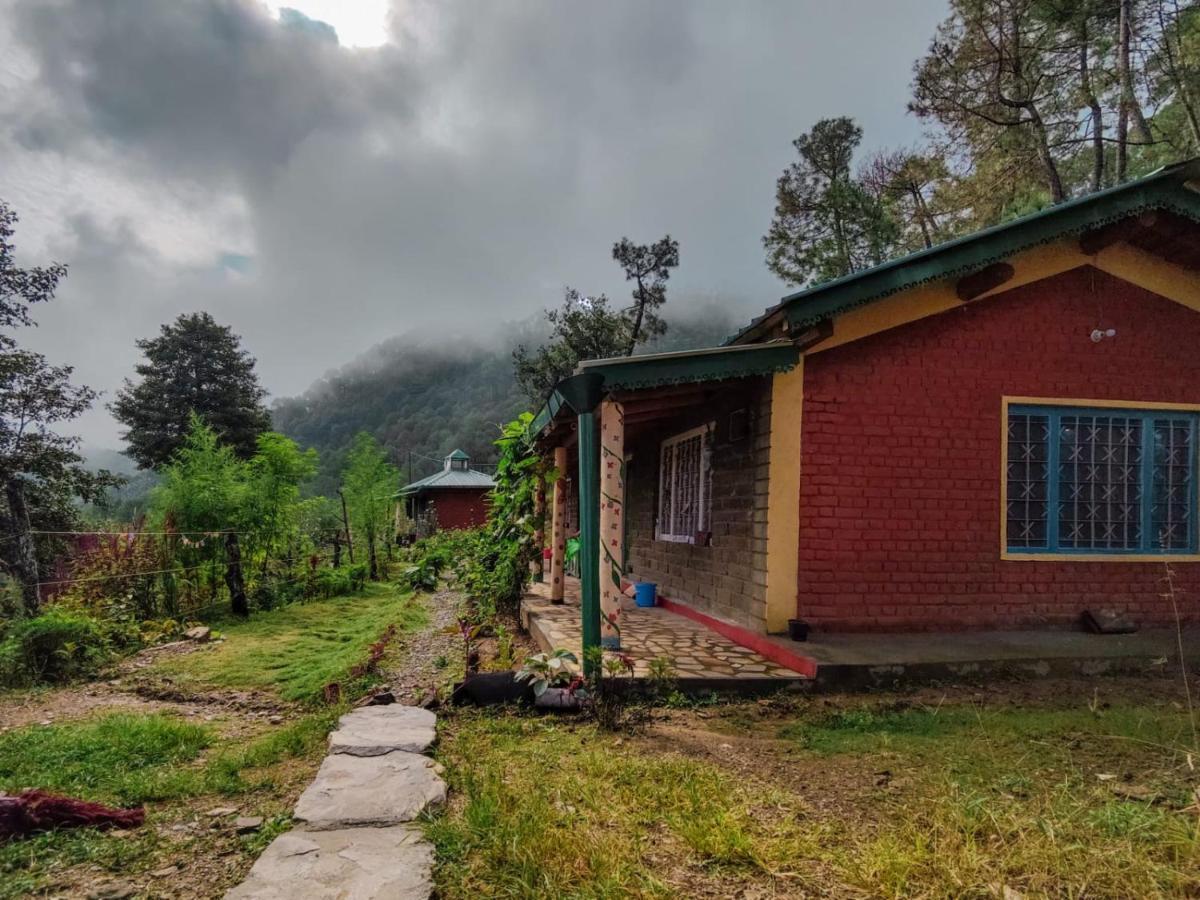 Zenoaks Homestay Almora Exterior foto